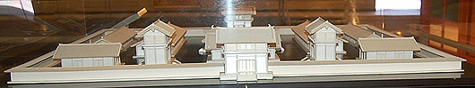 鴻臚館模型