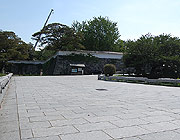 舞鶴公園の入口付近の写真